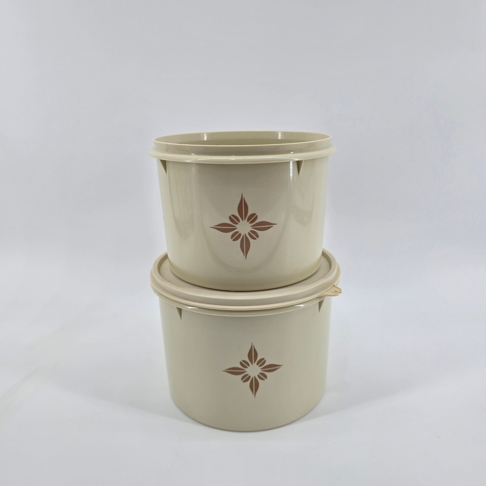 Tupperware Servalier Canister Set Vintage Sunburst Star Almond Beige 2pc